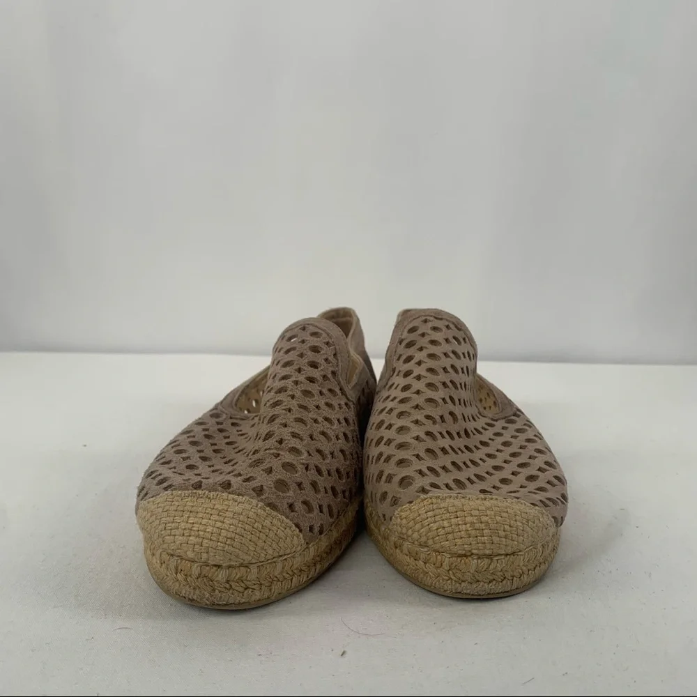 Stuart Weitzman Suede Lasercut‎ Accents Espadrilles Shoes in Taupe Size 7.5